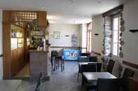 Quầy bar, cafe và phòng lounge Hotel Mendy