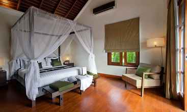 Bedroom 4 Cliffront Tropical Villa Cantik