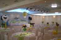 Functional Hall Hotel Telis