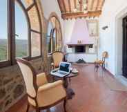 Bedroom 4 Villa La Palazzetta