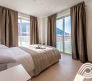 Kamar Tidur 3 Bentley Holiday Apartments - West One