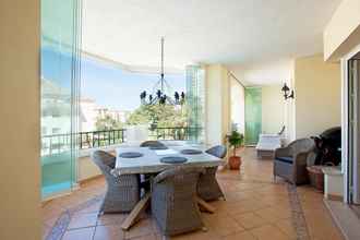 Bedroom 4 Luxury beach apartment Elviria, Marbella