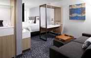 Bedroom 2 SpringHill Suites by Marriott Columbus Easton Area