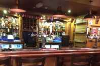 Bar, Cafe and Lounge The Harvest Coaching Inn