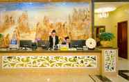 Lobi 4 Yuehang Hotel