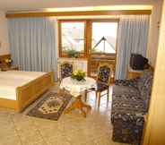 Bilik Tidur 4 Haus Seehang Hotel Garni