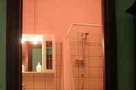 ห้องน้ำภายในห้อง B&B Su Maimoni