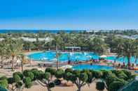 Swimming Pool The Mirage Resort & SPA