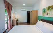 Kamar Tidur 4 Sayong Resort