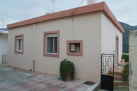 Exterior Tourloti Village House