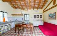 Kamar Tidur 5 Alloggio Agrituristico Albafiorita