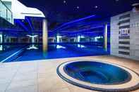 Entertainment Facility Atrium Hotel Heathrow