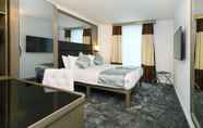 Kamar Tidur 7 Atrium Hotel Heathrow