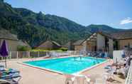 Swimming Pool 6 Village vacances de blajoux Quézac