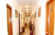 Lobby 2 Hotel Sugandh Retreat - Hostel