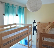 Bilik Tidur 7 Pi Guest House - Hostel
