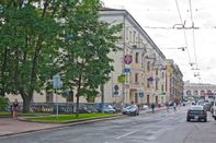 Bangunan Apartment on Ulyanovskaya 41