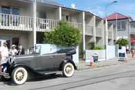 Exterior Akaroa Central Apartment