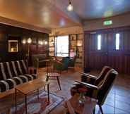 Bar, Cafe and Lounge 7 Hotel Siglunes