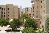 Atraksi di Area Sekitar Shakespeare - Ease by Emaar - 2 Bedroom