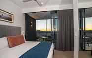 Kamar Tidur 7 Hope Street Apartments by CLLIX