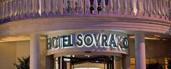 ภายนอกอาคาร 4 Hotel Sovrano