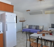 Kamar Tidur 7 Zanart maisonette