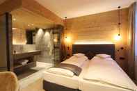 Kamar Tidur Johanns Hotel