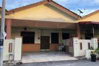 ภายนอกอาคาร Seri Permai Homestay Pekan Pahang