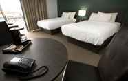 Kamar Tidur 3 The Falls Hotel & Inn