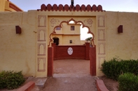 Bên ngoài JAWAI CASTLE RESORT - A Heritage Hotel in Jawai Leopard Reserve