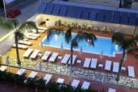 สระว่ายน้ำ Hotel Resort Il Panfilo