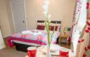 Phòng ngủ 7 Bradford City Apartments Flat 71