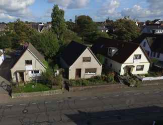 Luar Bangunan 2 Hotel Dorfkrug Büsum - Altbauteil