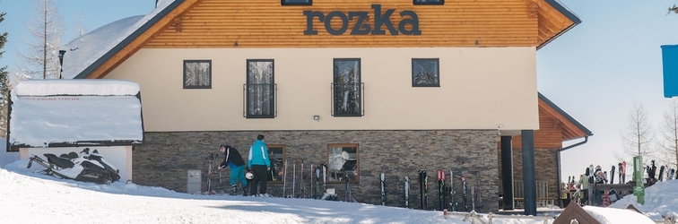 Exterior Hotel Rozka