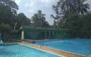 Swimming Pool 5 Cipaniis Asri