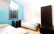 Phòng ngủ 5 South Yarra Hostel
