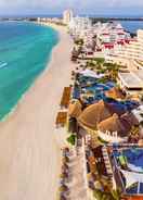 VIEW_ATTRACTIONS Club Royal Solaris Cancun - Premier All Inclusive