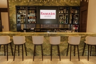 Quầy bar, cafe và phòng lounge Ramada by Wyndham Beylikduzu