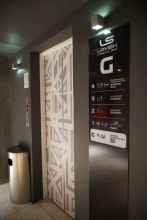 Lobi 4 Q Capsule Hotel