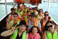 Ruang untuk Umum Legend White Dolphin Cruise