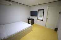 Kamar Tidur Twins Hotel