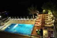 Swimming Pool Ucem Hotel