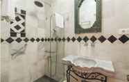 In-room Bathroom 4 Marmara Konak Old City