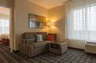 Common Space TownePlace Suites by Marriott Syracuse Liverpool