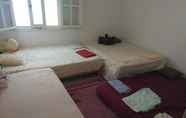 Kamar Tidur 7 AliWali Room near Airport Tunis Carthage