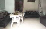 Ruang untuk Umum 5 AliWali Room near Airport Tunis Carthage