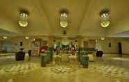 Lobby 4 Treat Resort