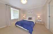 Bedroom 3 Redcliff Home Close to City & Airport