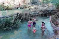 Kolam Renang Casa Rural Puente Del Segura B